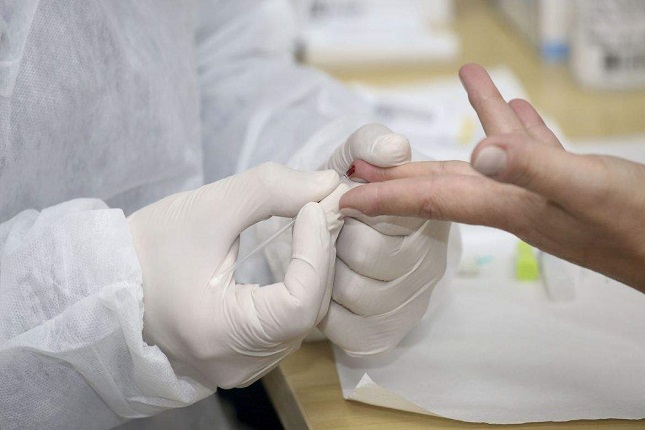 Mais de 40 exames já podem ser feitos em farmácias.