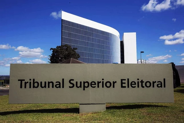 Tribunal Superior Eleitoral muda sistema de registro após falsa filiação partidária.