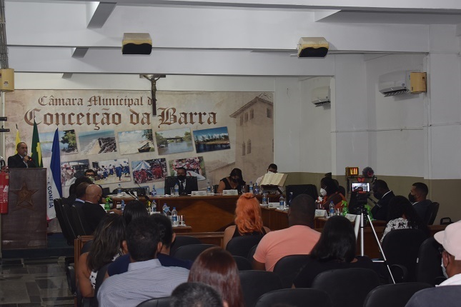 Câmara de Conceição da Barra-ES acata parecer do TCE-ES e reprova conta do ex- prefeito Manoel Pé de Boi.