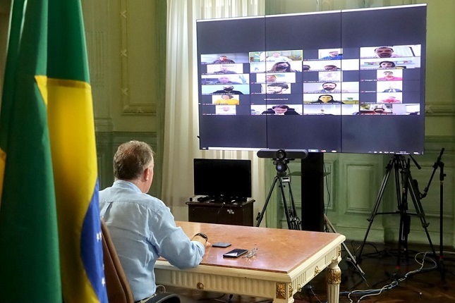 Isaque Maia participa de reunião virtual com o governador do Espírito Santo.