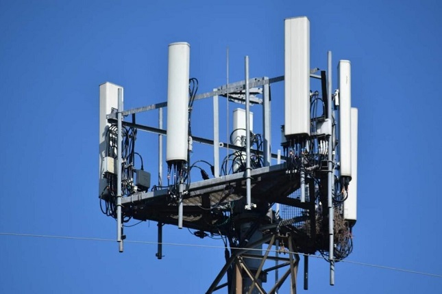 Anatel aprova leilão da exploração do acesso móvel na tecnologia 5G.