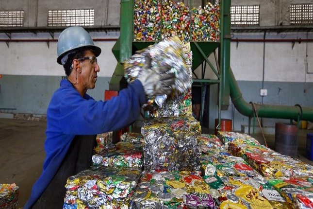 Brasil registra reciclagem de 98,7% de latas de alumínio em 2021, Índice é o maior já alcançado pelo setor.