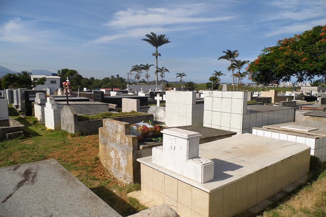 Exército Brasileiro solicita a cidades do ES informações sobre capacidade de sepultamentos