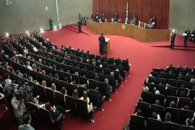 TSE declara ex-prefeito de Conceição da Barra-ES inelegível por abusos de poder econômico. 