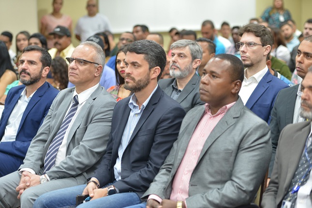 Vice-prefeito de Conceição da Barra-ES, prestigia os primeiros habilitados através do programa CNH Social de 2019 