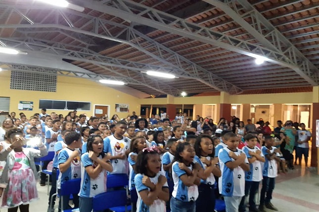Polícia Militar do Estado do Espirito Santo realiza formatura do Proerd em escola do Distrito de Braço do Rio.